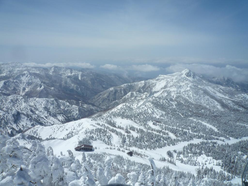 Shiga Kogen Hotel Shiga Sunvalley Яманути Экстерьер фото